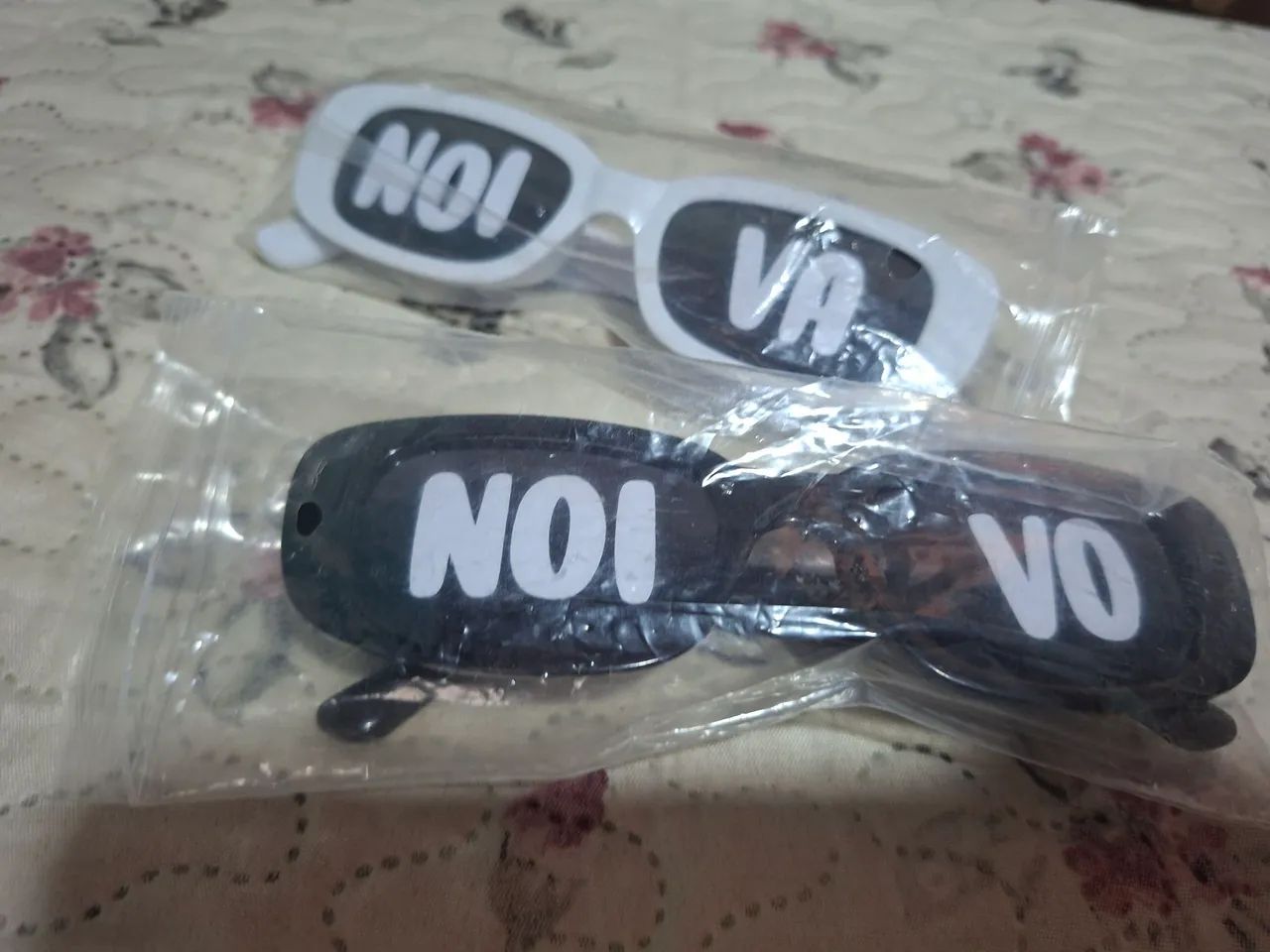 Óculos personalizados de noiva e noivo - Foto 4