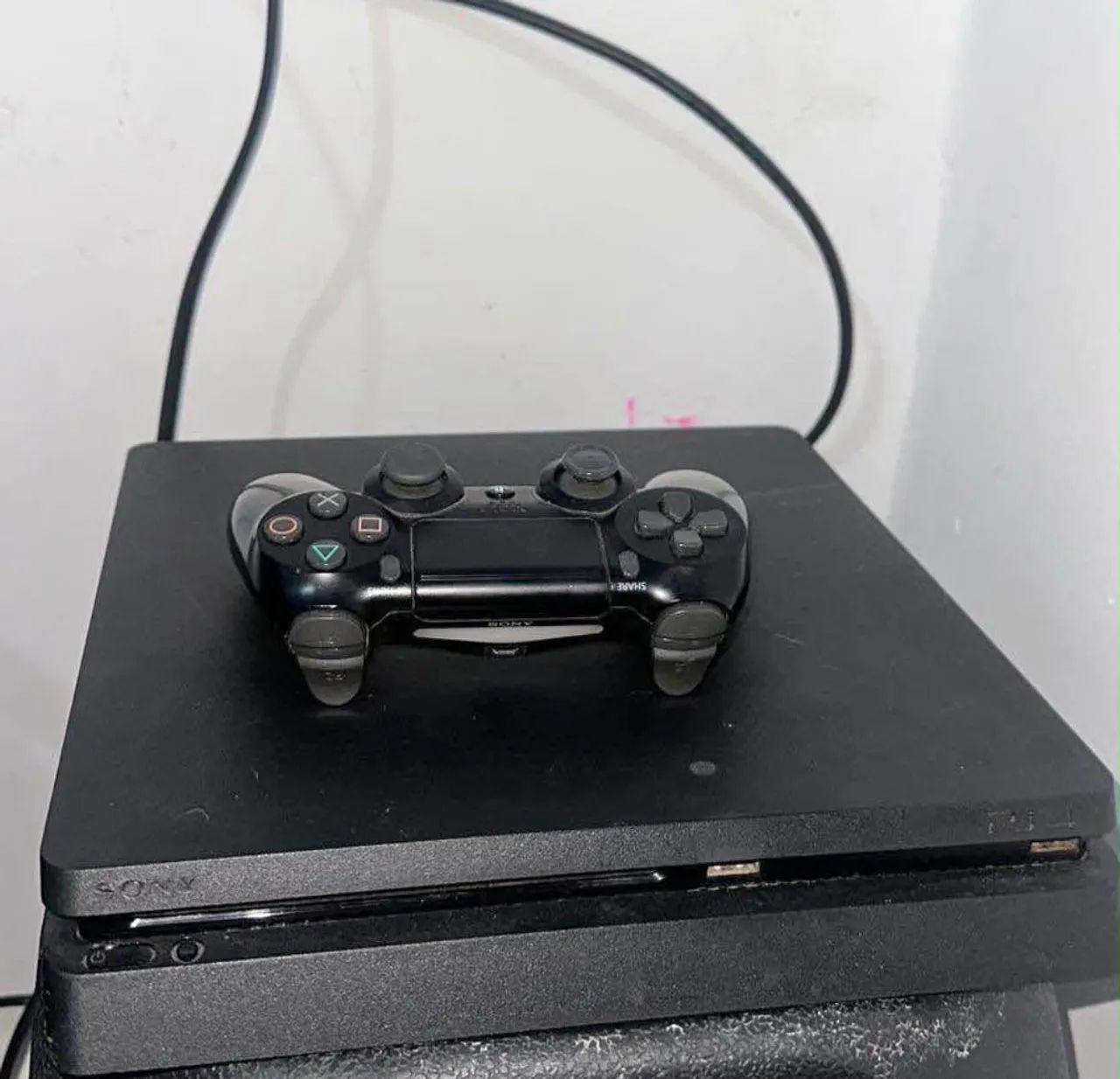 Ps4  slim 1TB - Foto 2
