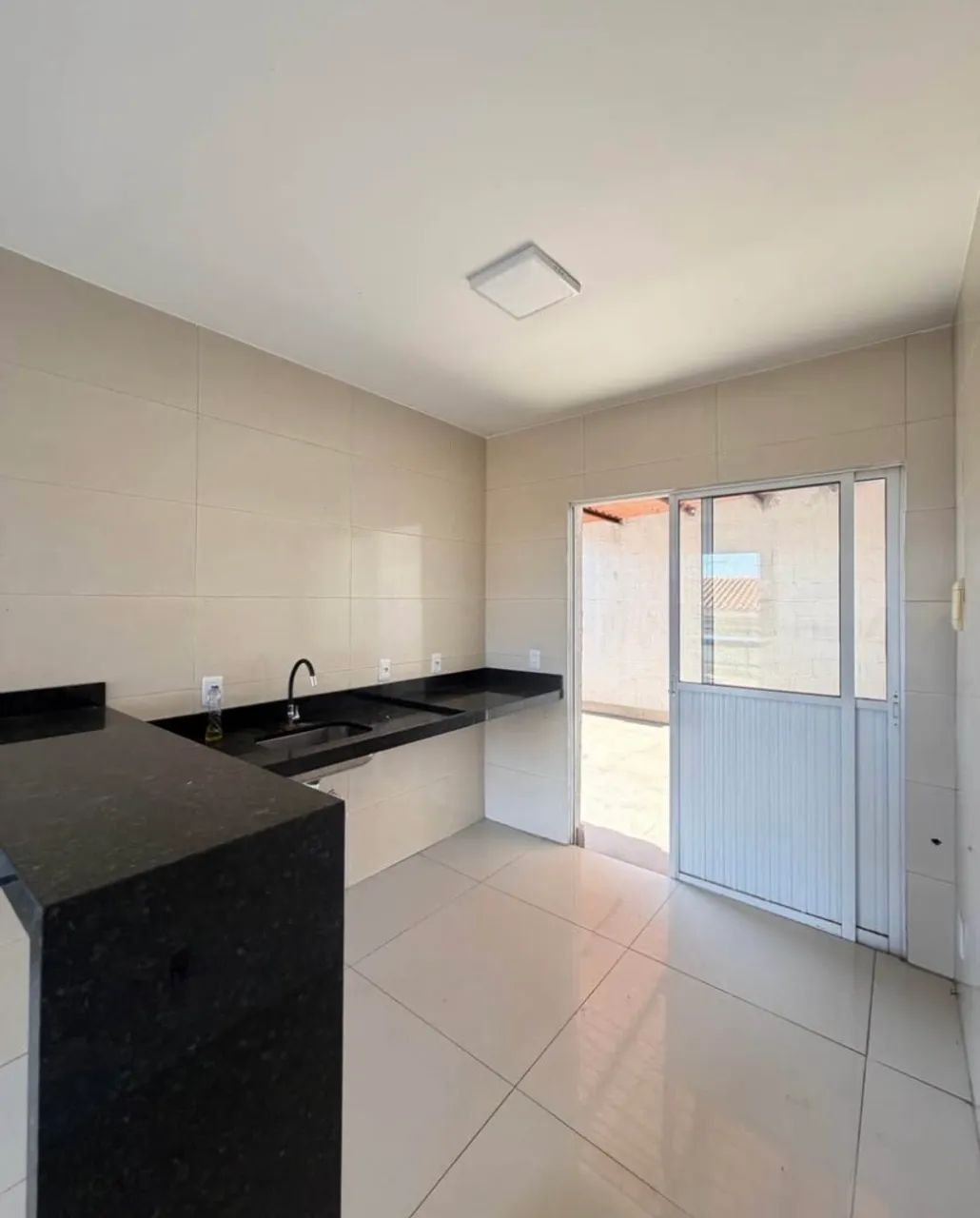 % Vendo casa no Tapana - Foto 3