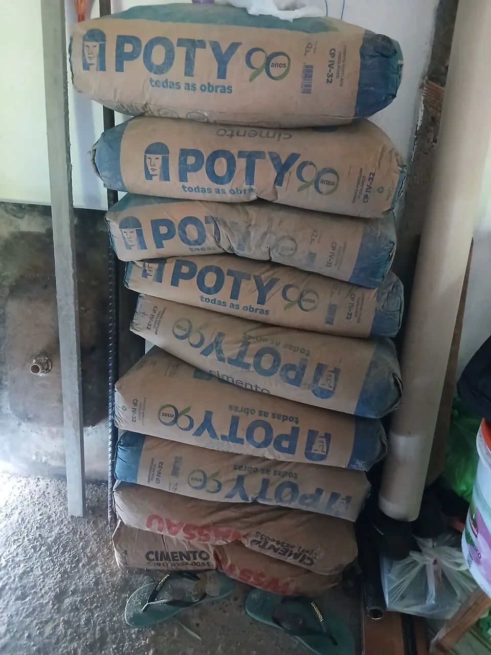 40 reais cada saco  9 UNIDADES DISPONÍVEIS 