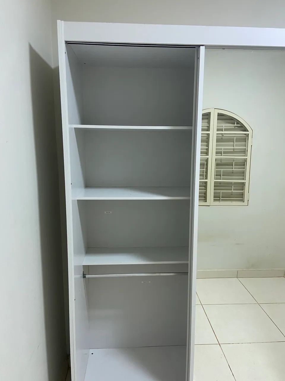 Guarda Roupa - Foto 2