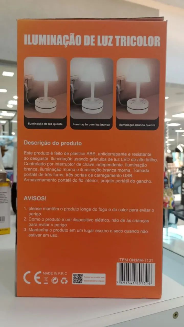 Abajur com pontos de tomada e entrada USB  - Foto 3