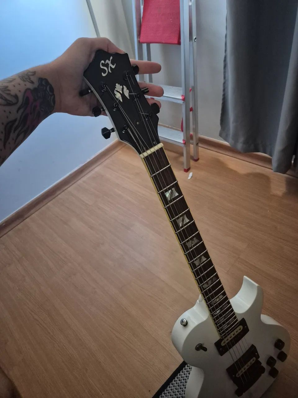 Guitarra sx com upgrades - Foto 4