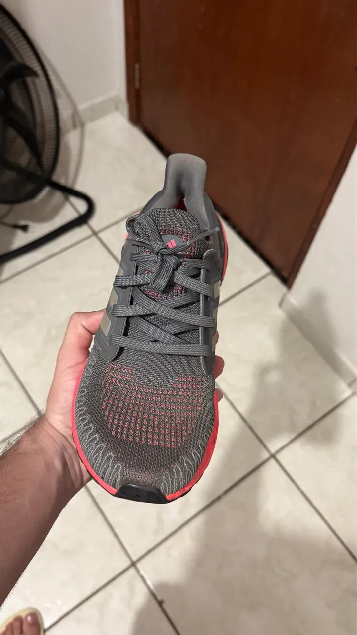 Adidas Ultraboost 20 original!! - Foto 3