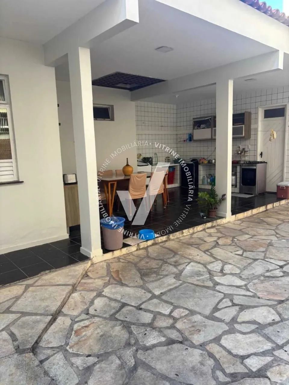 CASA DE 245 M² NO BAIRRO GRAGERU [1061] - Foto 5