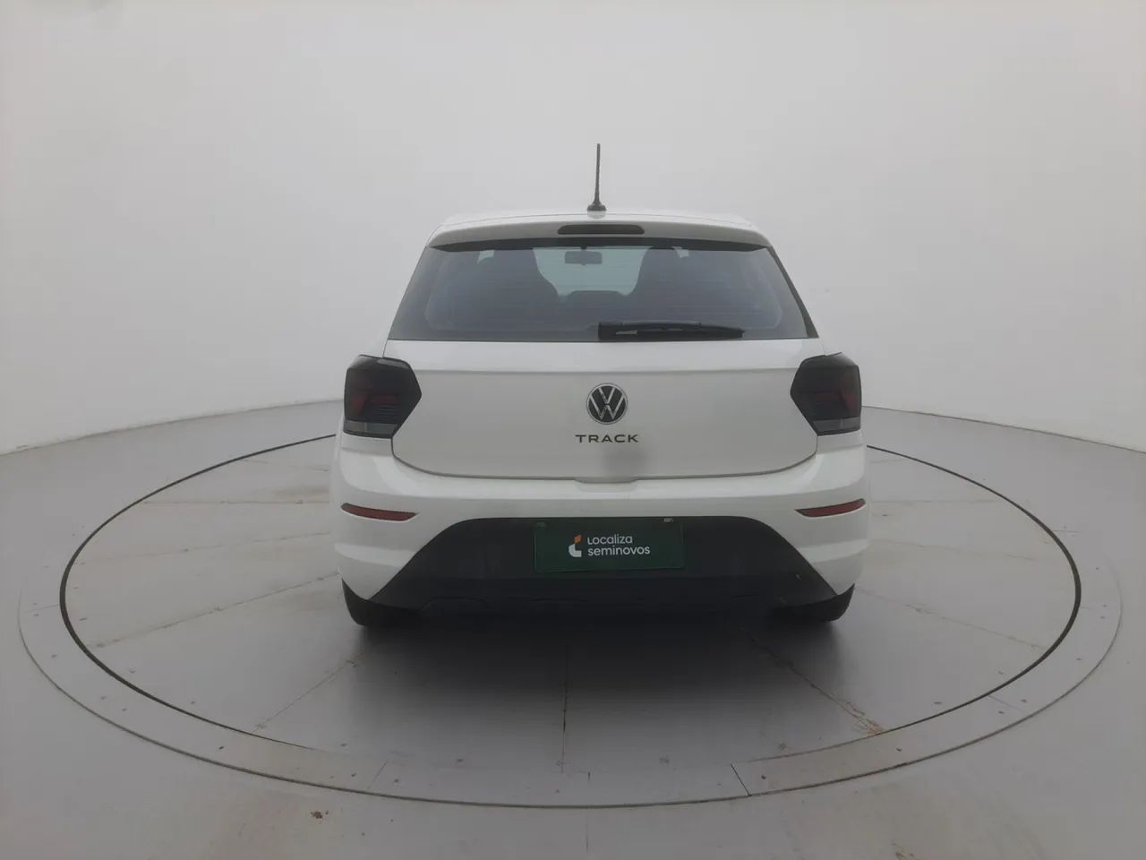 Volkswagen Polo Track 1.0 Flex 12V 5p, foto 4 de 18