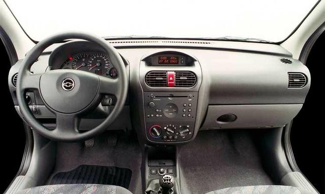 Gm - Chevrolet Corsa Hatch Mensais de 205,00 - Foto 2