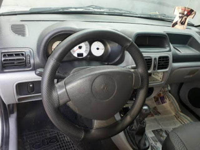 Clio - Foto 6