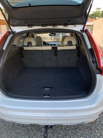 Volvo XC60 Kinetic - Diesel - Foto 8