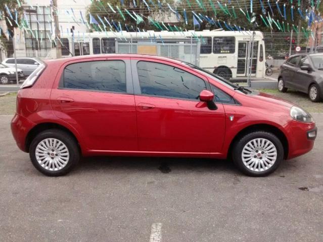 FIAT PUNTO EVO ATTRACTIVE 1.4 8V FLEX Vermelho 2014/2015 - Foto 7