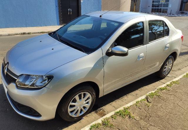 Renault Logan Expression Hi-Flex 8V 1.6 - Foto 2