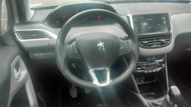 PEUGEOT 208 ALURE 1.2 12V FLEX Branco 2016/2017 - Foto 6