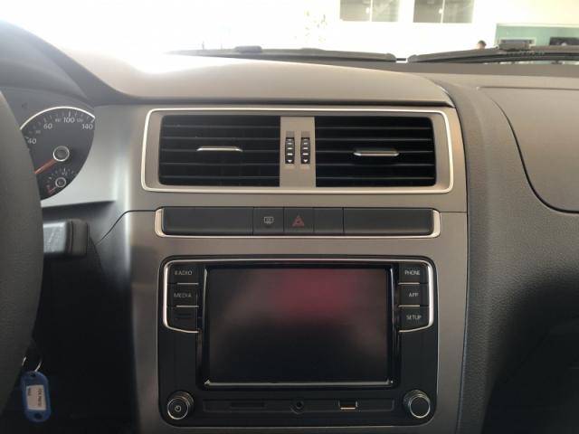 VOLKSWAGEN FOX 1.6 MSI TOTAL FLEX CONNECT 4P MANUAL. - Foto 4