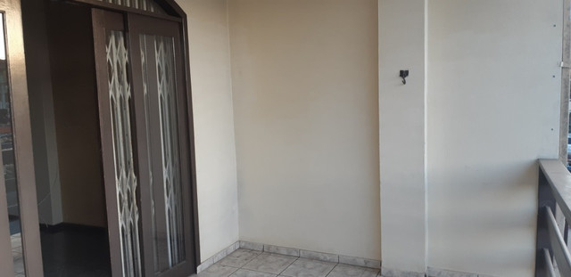 Alugo Sobrado piso superior com 3 dormitórios no bairro Paranaguamirim - Joinville/SC - Foto 5