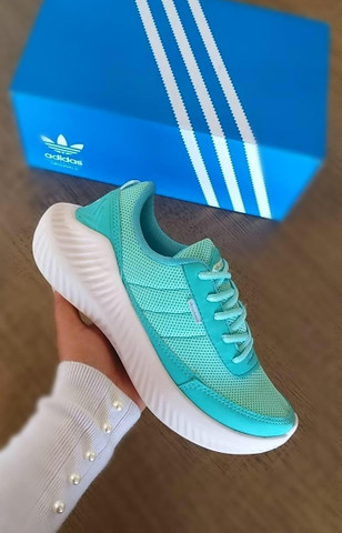 tenis adidas verde agua