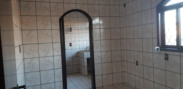 Alugo Sobrado piso superior com 3 dormitórios no bairro Paranaguamirim - Joinville/SC - Foto 11