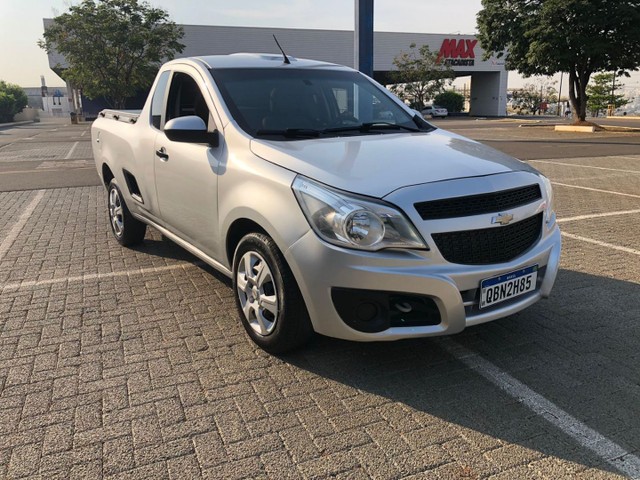 MONTANA LS 1.4 FLEX 2015 COMPLETA **CARRO DE LEILÃO**