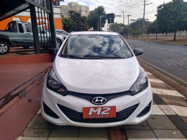 HYUNDAI HB20S 2014 1.0 COMFORT PLUS 12V FLEX 4P MANUAL