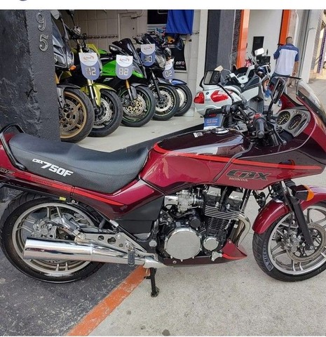 HONDA CBX750F