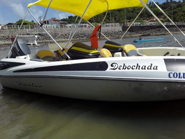 Lancha jetboat 