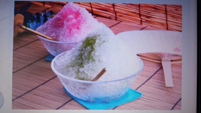 Máquina  profissional de frozen e raspadinhas - Foto 5