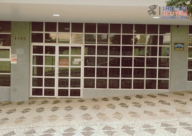 Loja Térrea com 336m², com 9 vagas, no bairro Bacacheri