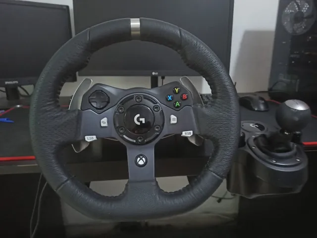 Volante Gamer G920 Racing + Câmbio para Xbox X, S, Xbox One e PC - Logitech  Volante Gamer G920 Racing + Câmbio para Xbox X