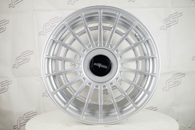 Rodas Rotiform R143 Prata 4x100 e 4x114 - 17x9