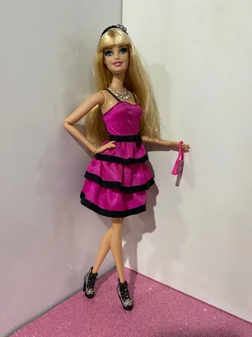 Boneca Barbie Fashionistas Guarda Roupa de Luxo - Mattel - Lojas