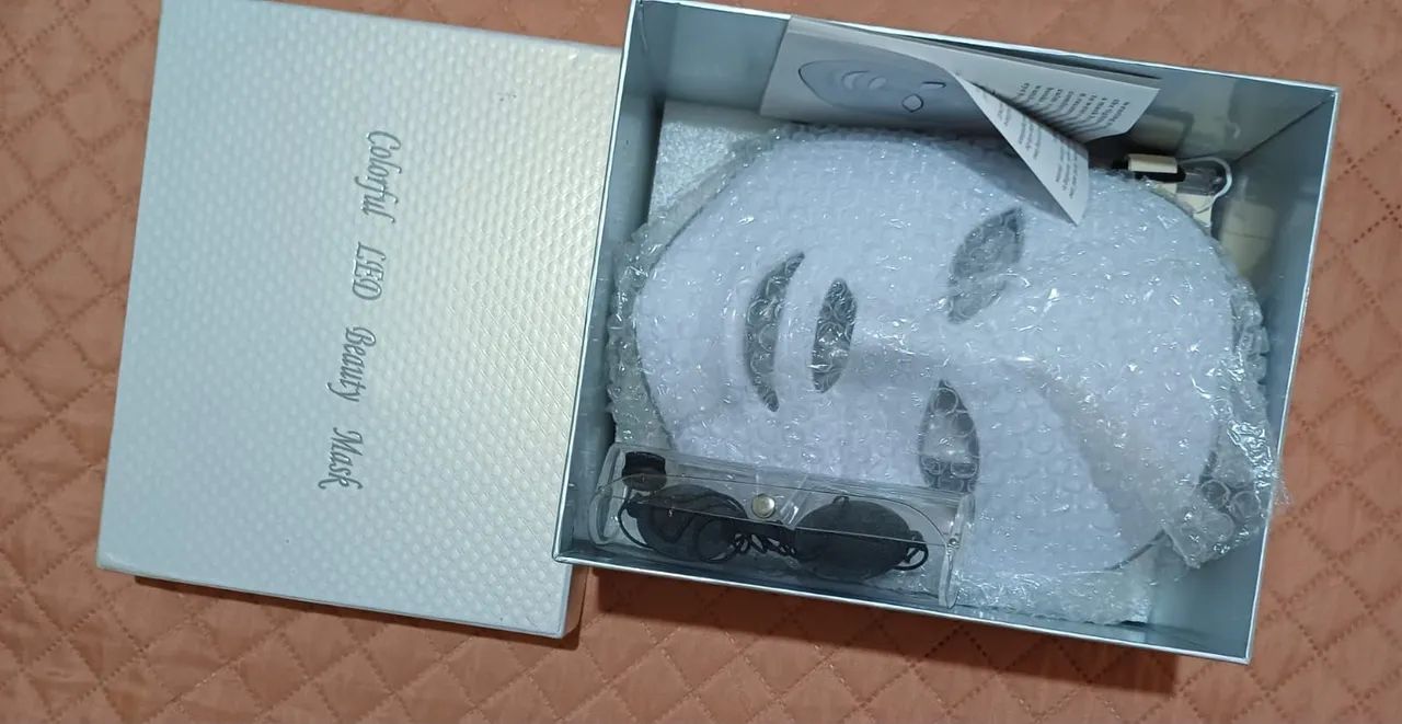 Máscara de LED para Beleza Facial - Foto 3