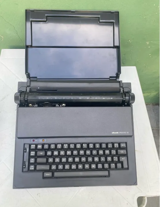 Máquina de escrever