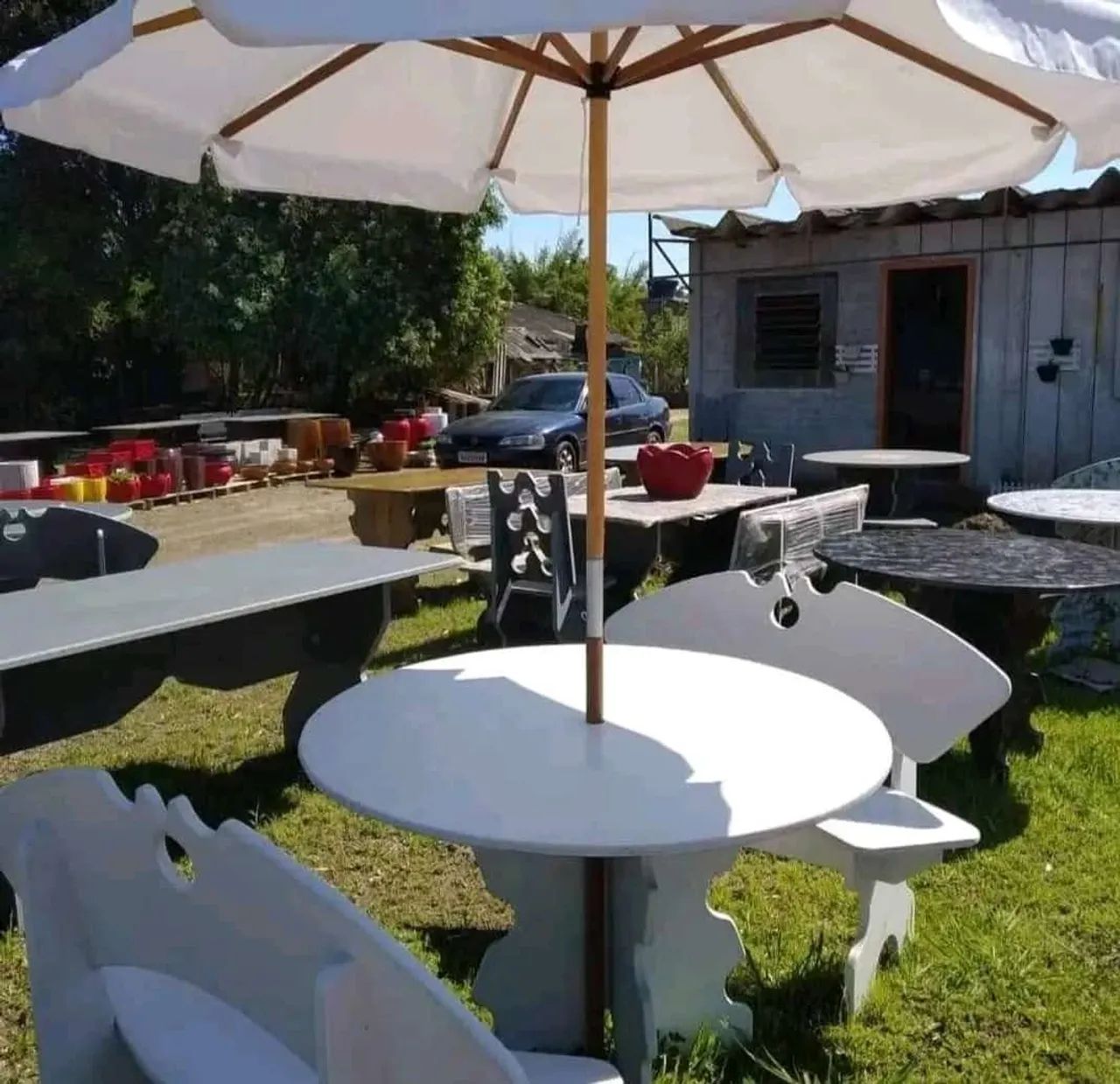 ""Mesas Ideais para Ombrelone - Aproveite o Verão com Estilo!"  