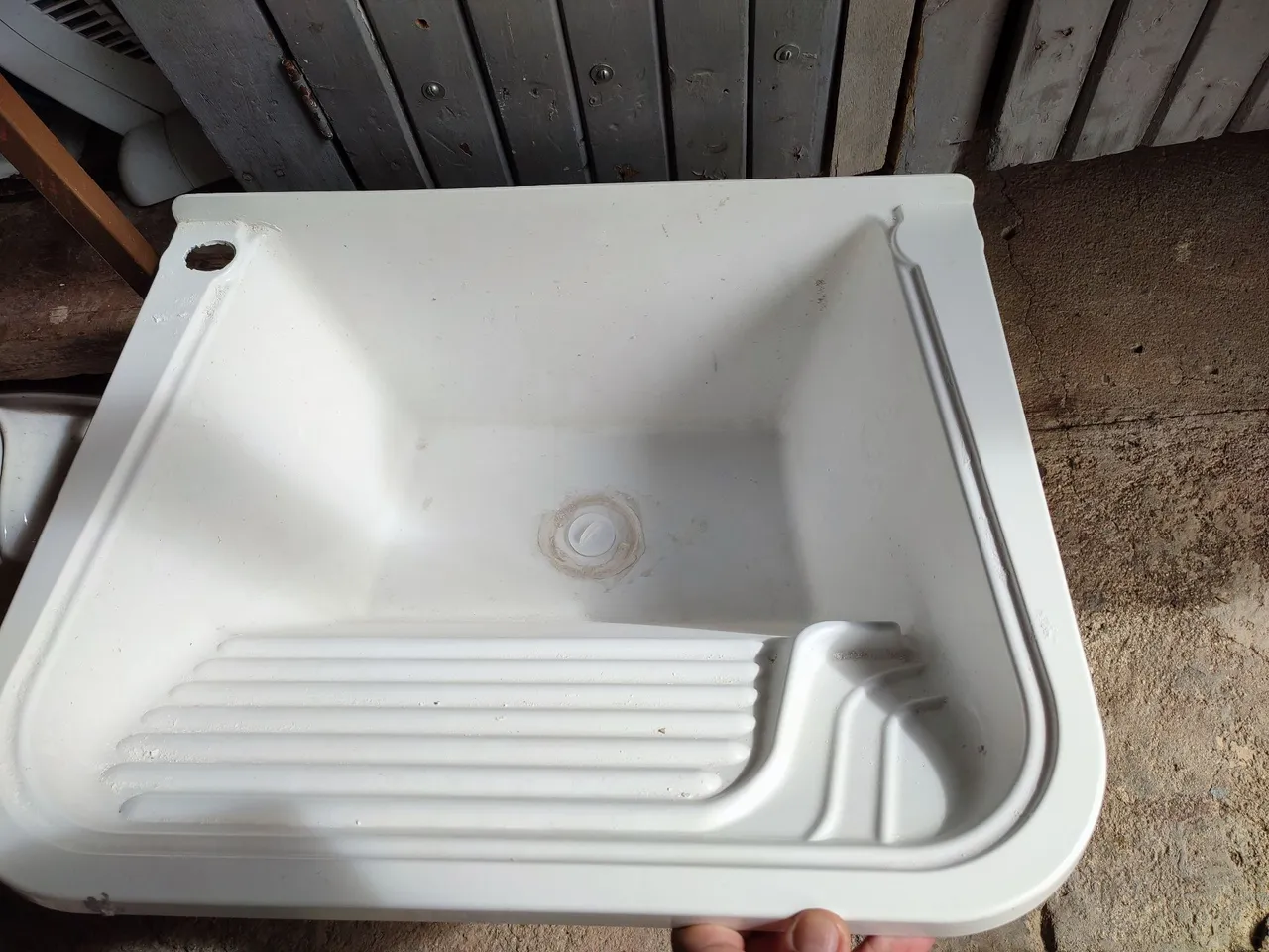 Tanquinho em marmore sintético