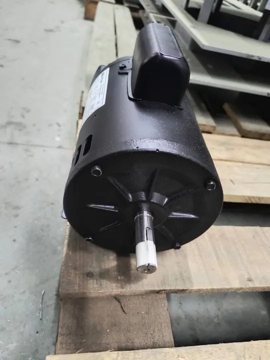 Motor Elétrico Nova Motores 1/2 CV 2 Polos Alta Rotação Monofásico Seminovo - Foto 2