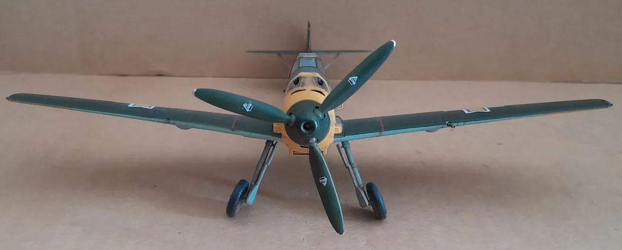 Messerschmitt BF-109E 1/48 - Foto 3