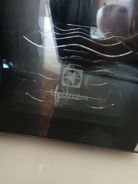 Adega climatizada Electrolux 12garrafas - Foto 2