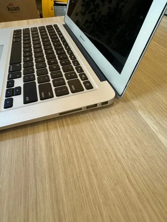 OPORTUNIDADE! NOTEBOOK APPLE MACBOOK AIR 13 1,8ghz 8gb 128gb Ssd Nqd32 2017 - Foto 3