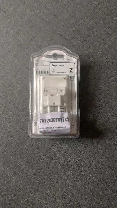 Carregador De Pilhas E Bateria 9V - Foto 2