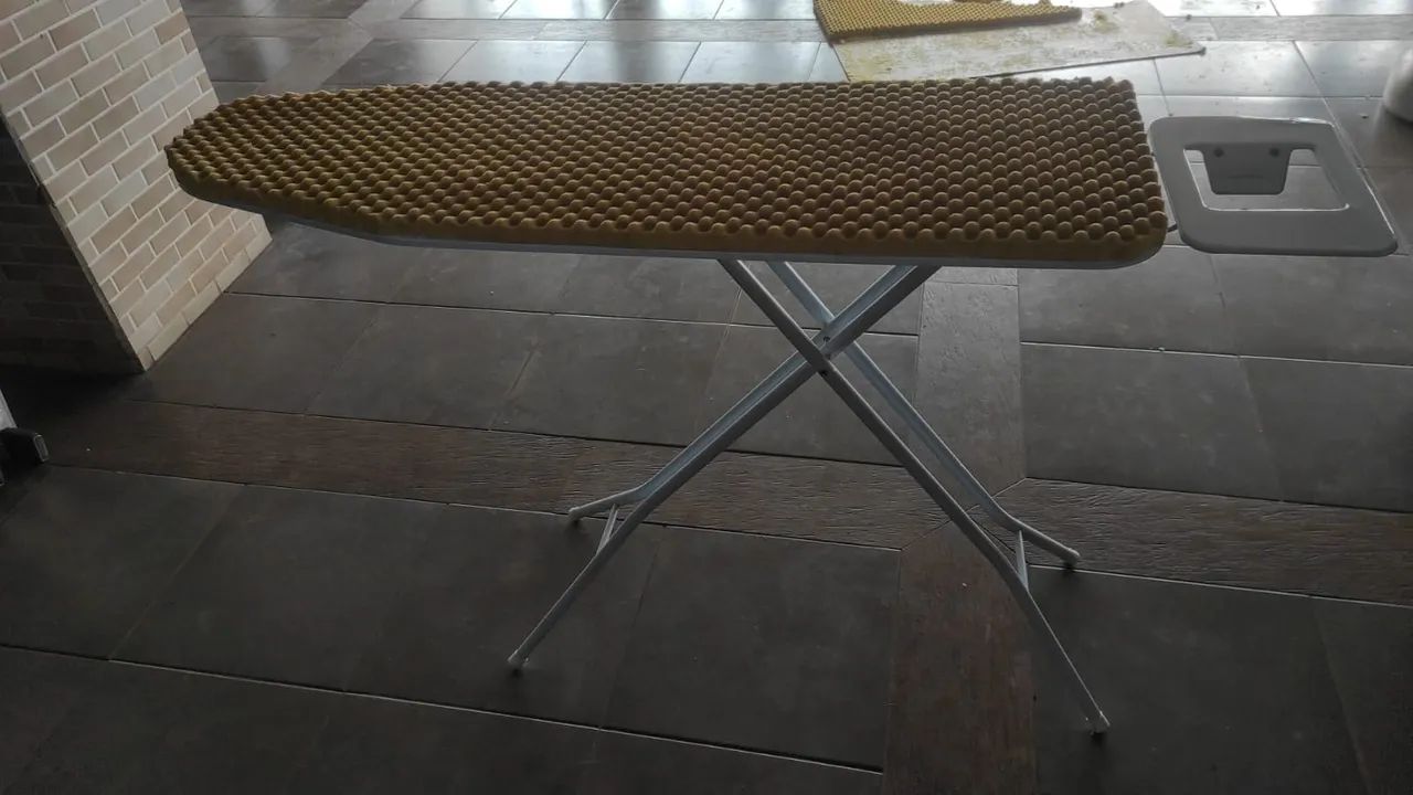 Tábua de Passar Roupa com Apoio - Foto 4