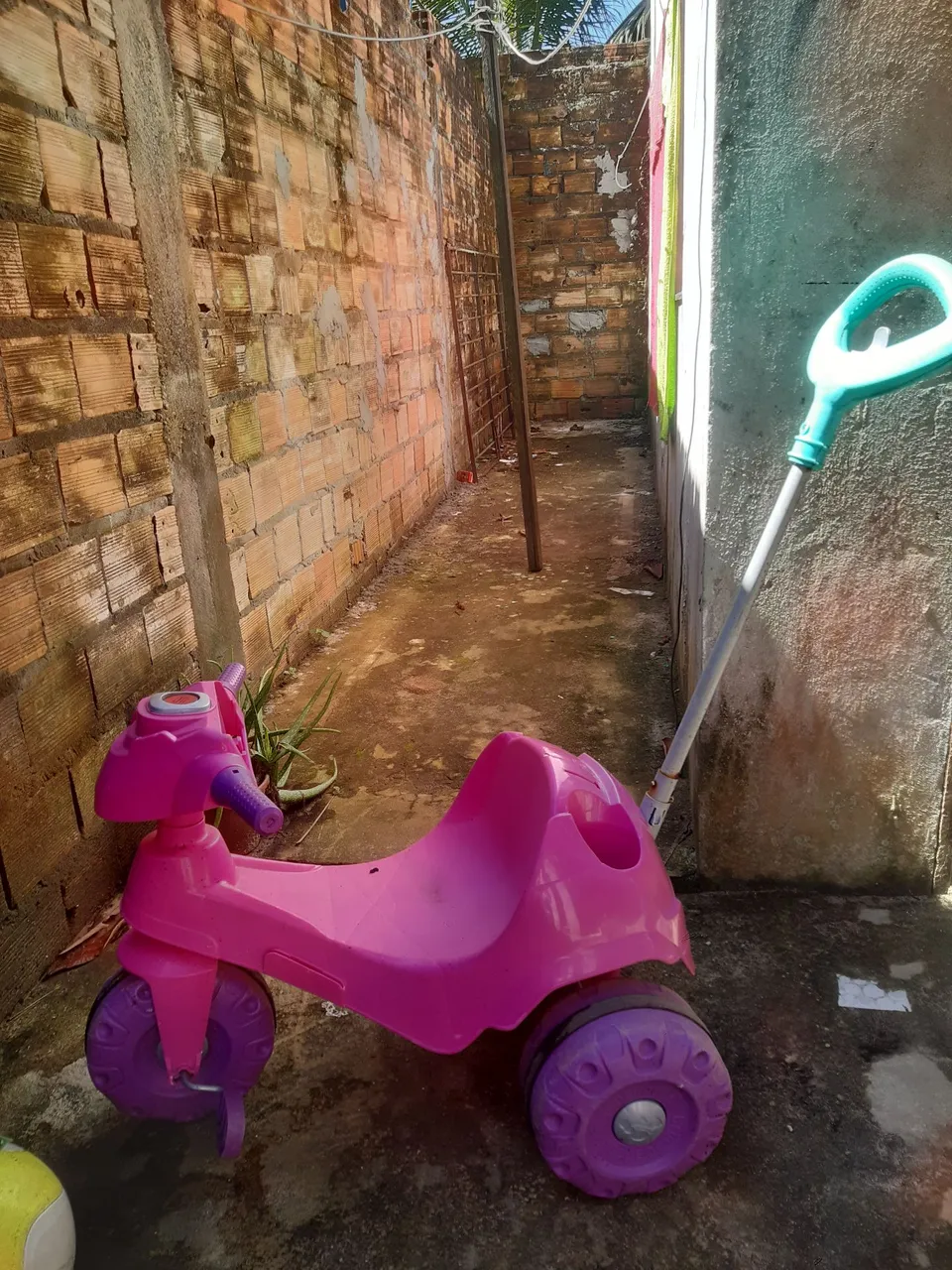 Mini Moto Infantil Rosa com Empurrador