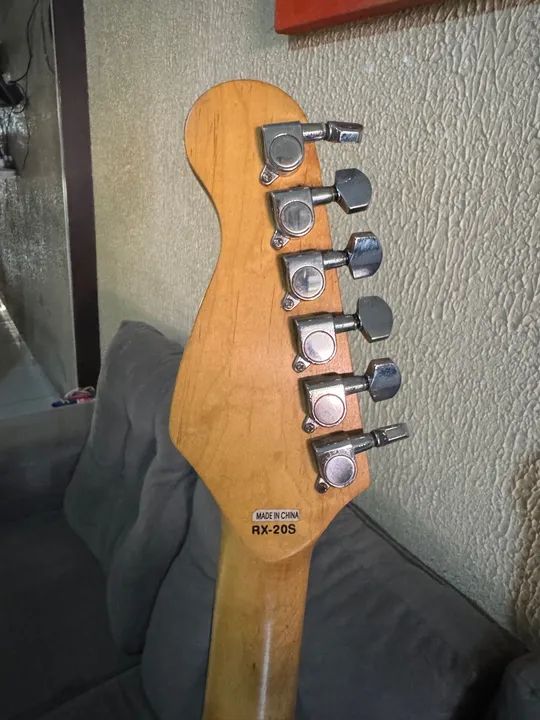 Guitarra condor rx20 Stratocaster  - Foto 3