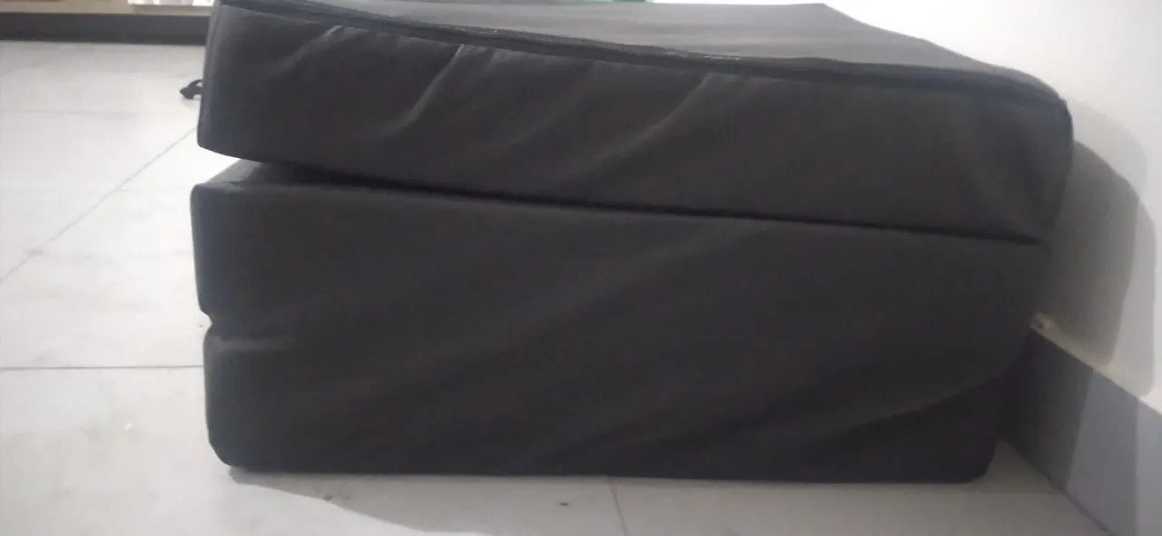 Puff Multiuso Preto Colchonete