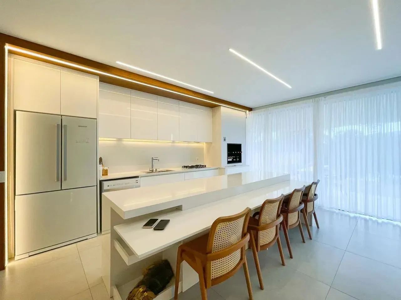 Imóvel para aluguel possui 450 metros quadrados com 4 quartos em Centro - Camboriú - SC - Foto 5