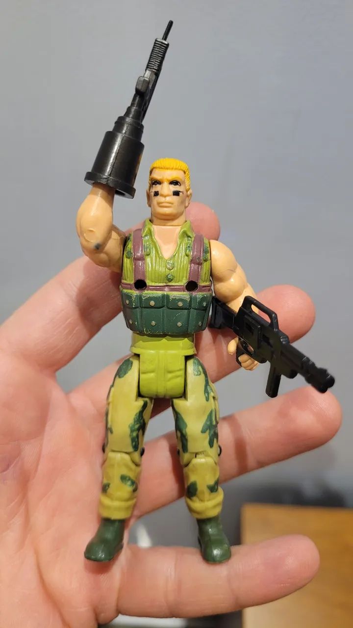 Boneco Tuner Sos comandos gulliver c acessorios - Foto 5
