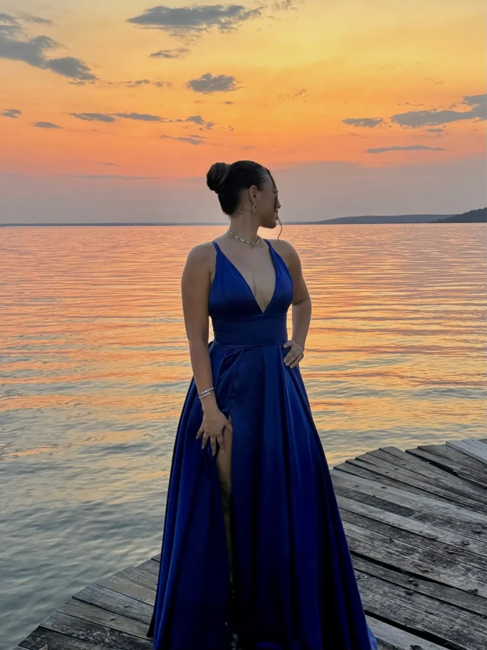 Vestido de festa azul elegante
