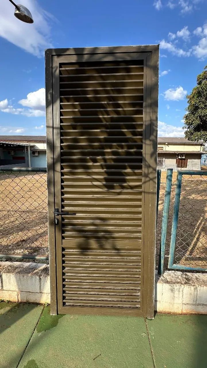 Porta de Alumínio 