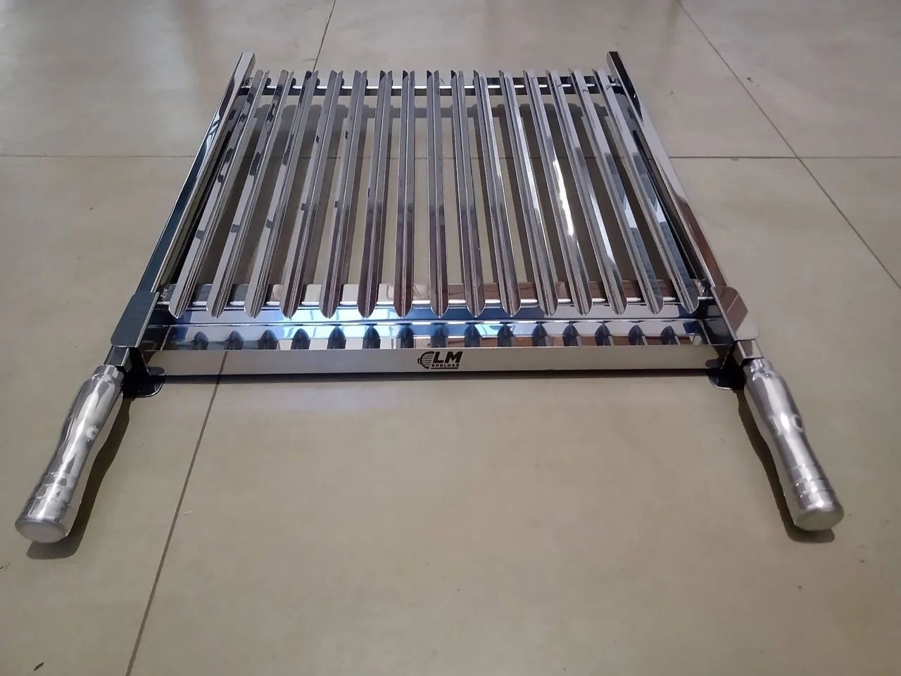 Grelha pra churrasco uruguaia sob medida - Foto 6