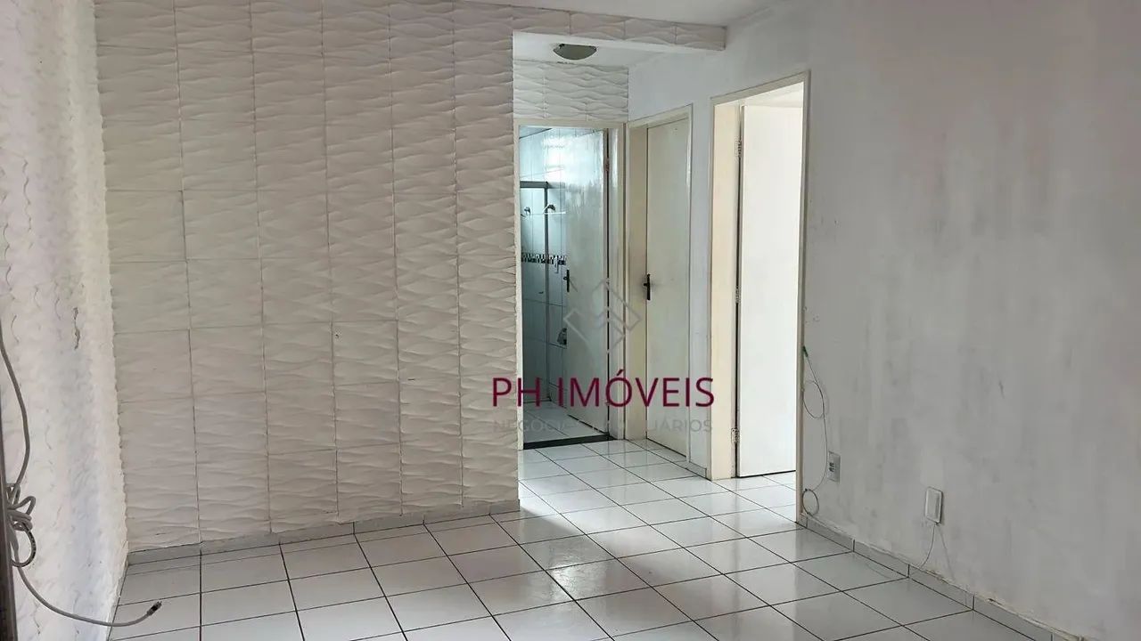 Apartamento com 2 dormitórios no Bairro de Petrópolis - 45m²