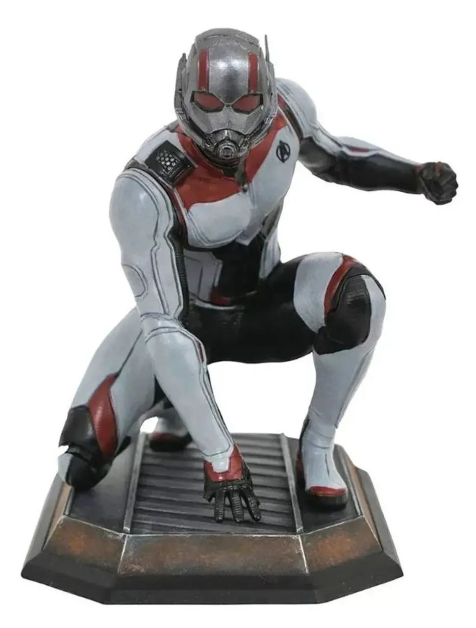 Boneco - Marvel Gallery - Ant-man - Avengers Endgame Diamond