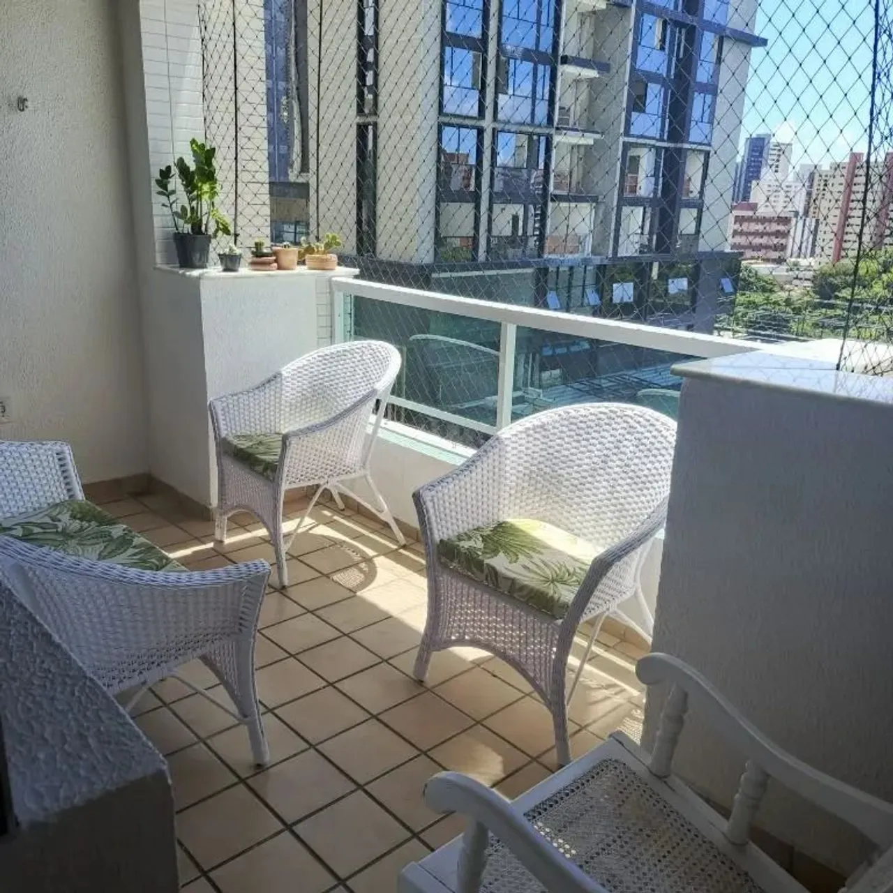Valor de Super OPORTUNIDADE para ALUGUEL! Apartamento localizado em bairro de MIRAMAR!